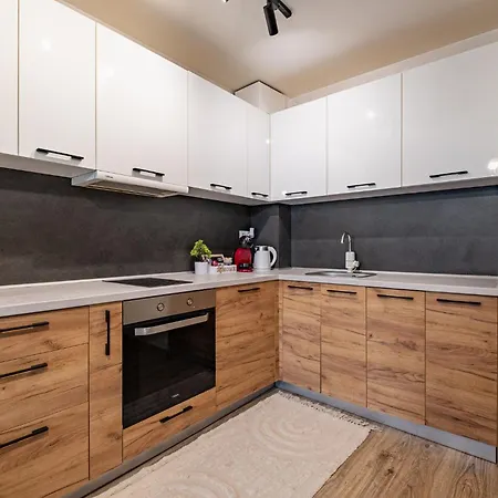 Apartment Stylish With Free Public Parking *
